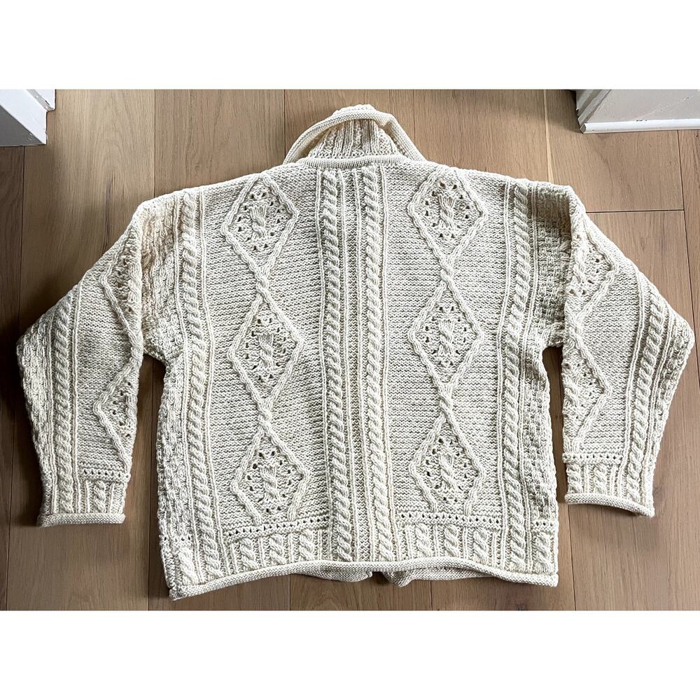 Carraig Donn Irish Aran Wool Cardigan Sweater Small - Picture 2 of 4